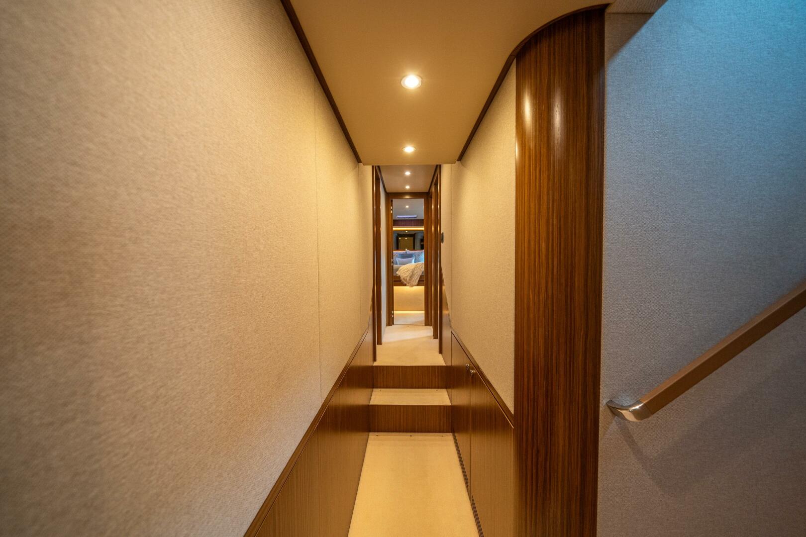 Slide: The Image of Azimut Magellano 66 2018 - 37