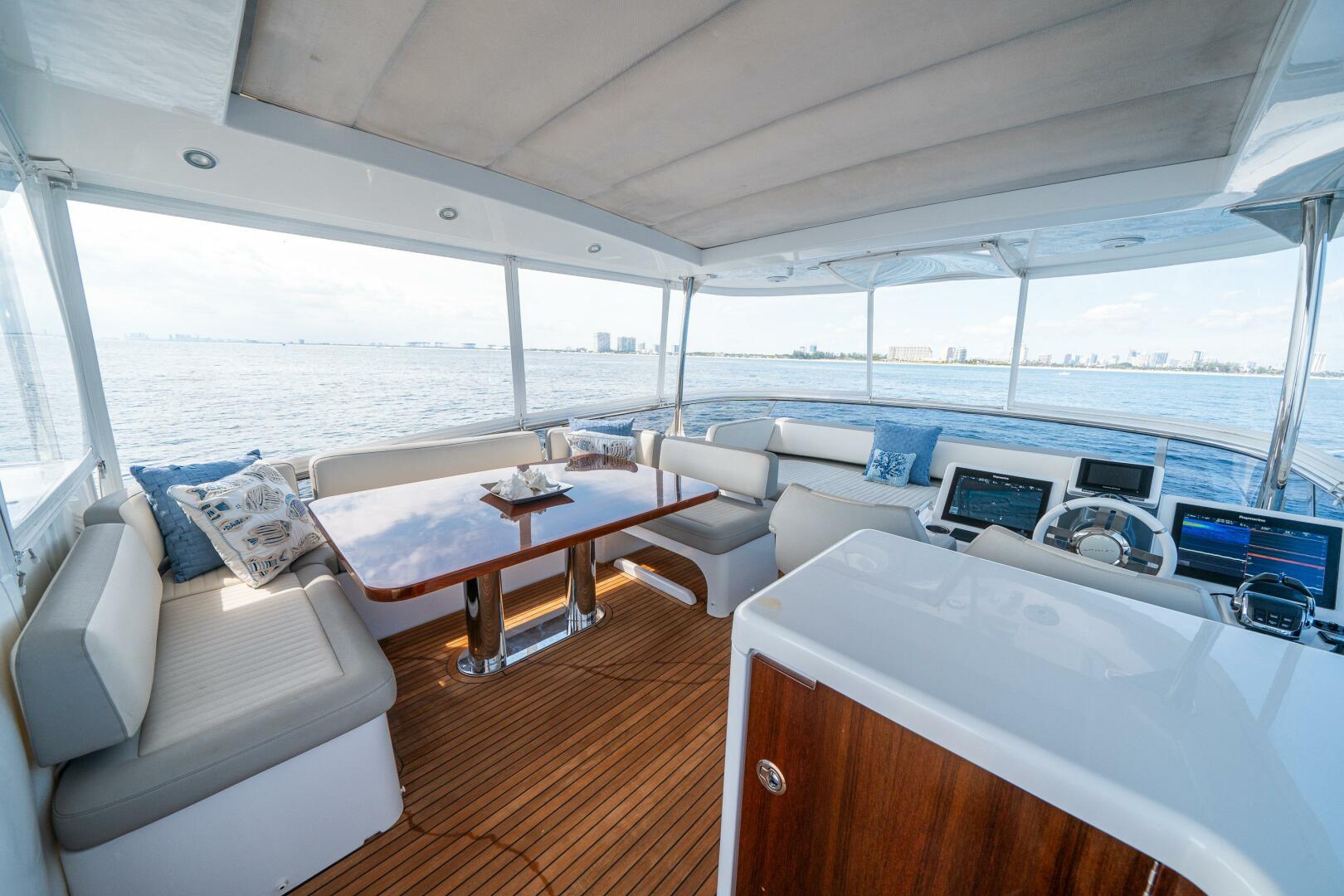 Slide: The Image of Azimut Magellano 66 2018 - 48