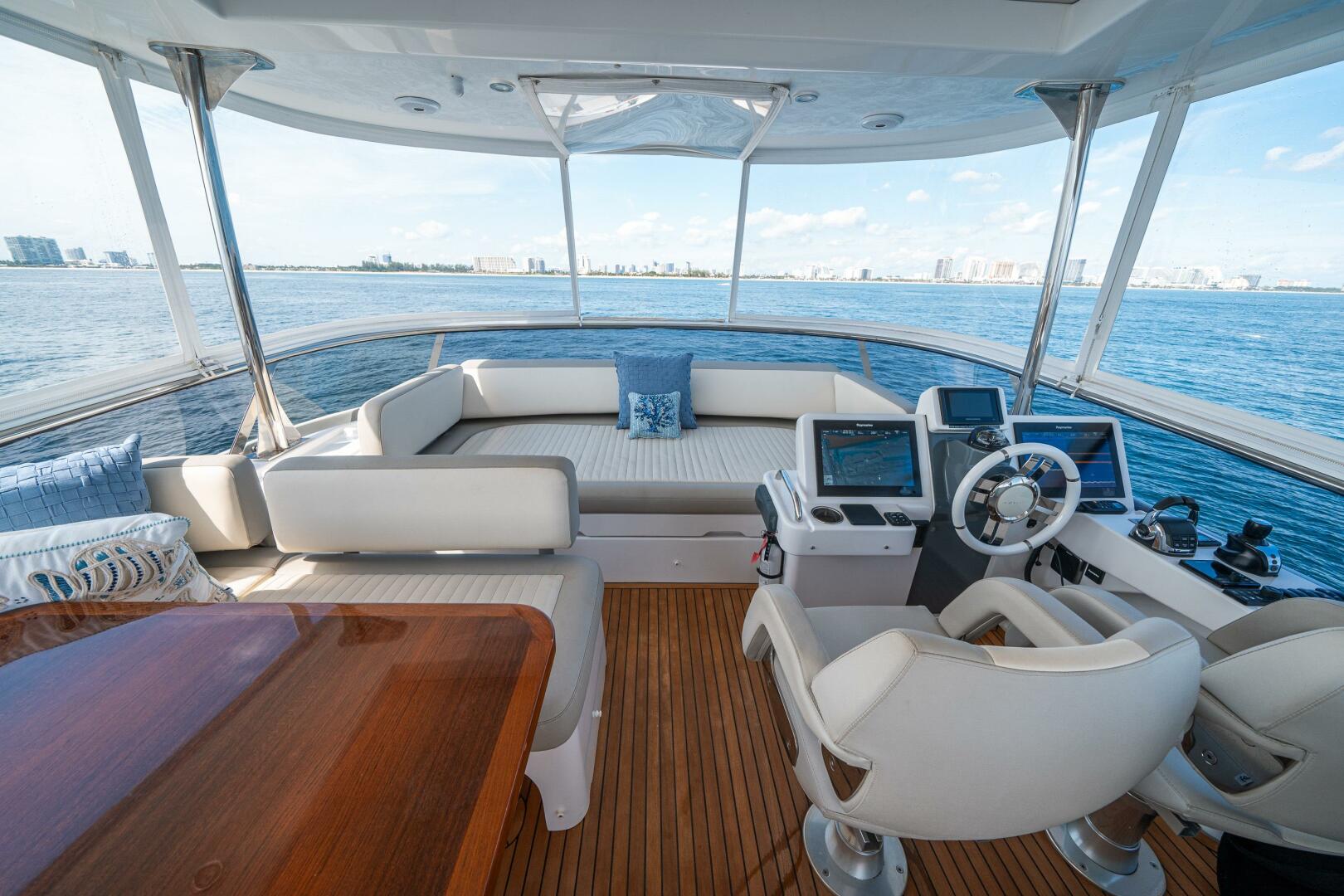 Slide: The Image of Azimut Magellano 66 2018 - 50