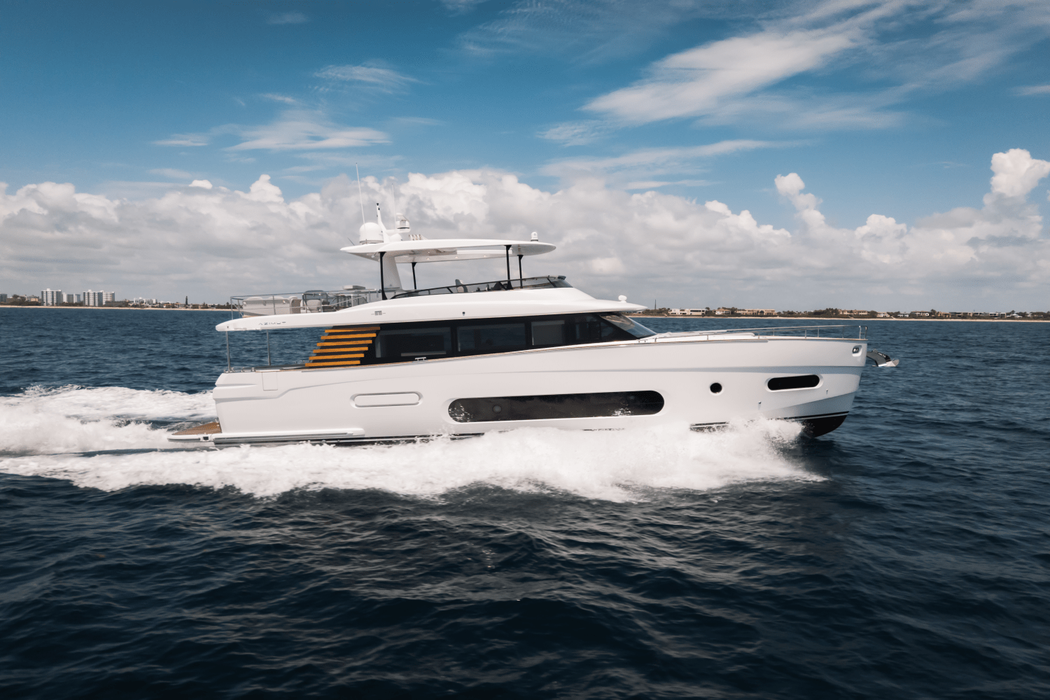 Slide: The Image of Azimut Magellano 66 2024 - 5