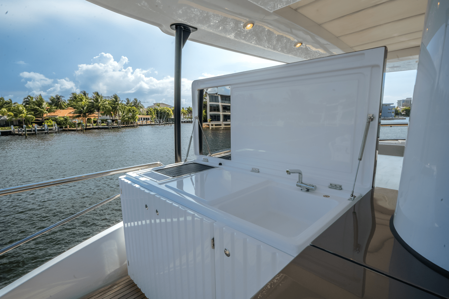 Slide: The Image of Azimut Magellano 66 2024 - 53