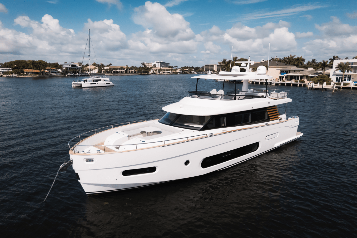 Slide: The Image of Azimut Magellano 66 2024 - 72