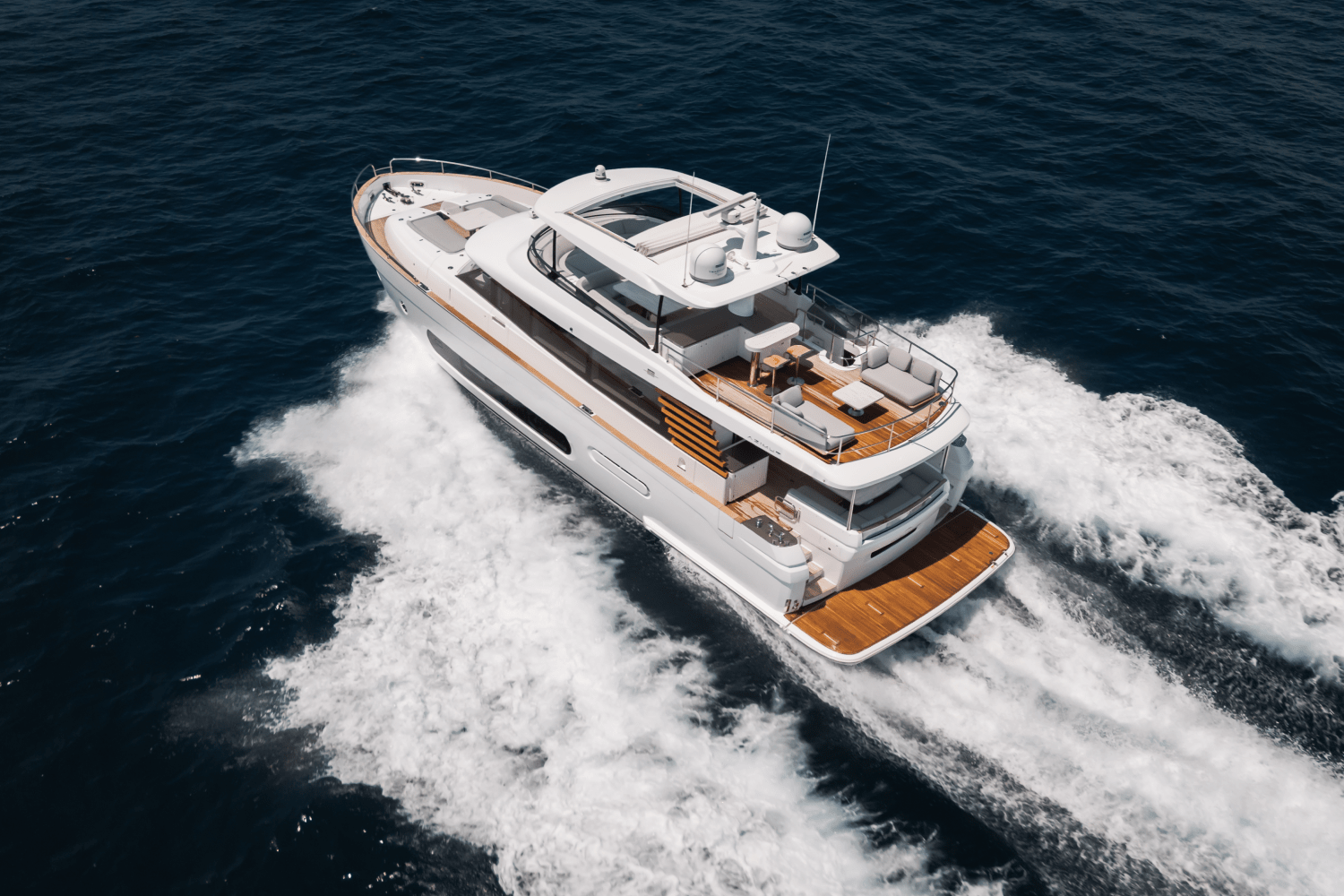 Slide: The Image of Azimut Magellano 66 2024 - 88