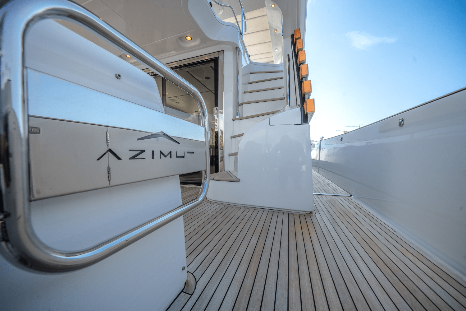 Slide: The Image of Azimut Magellano 66 2024 - 90
