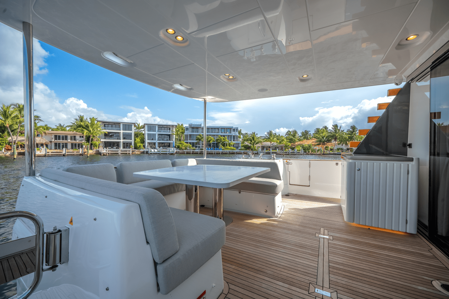 Slide: The Image of Azimut Magellano 66 2024 - 91