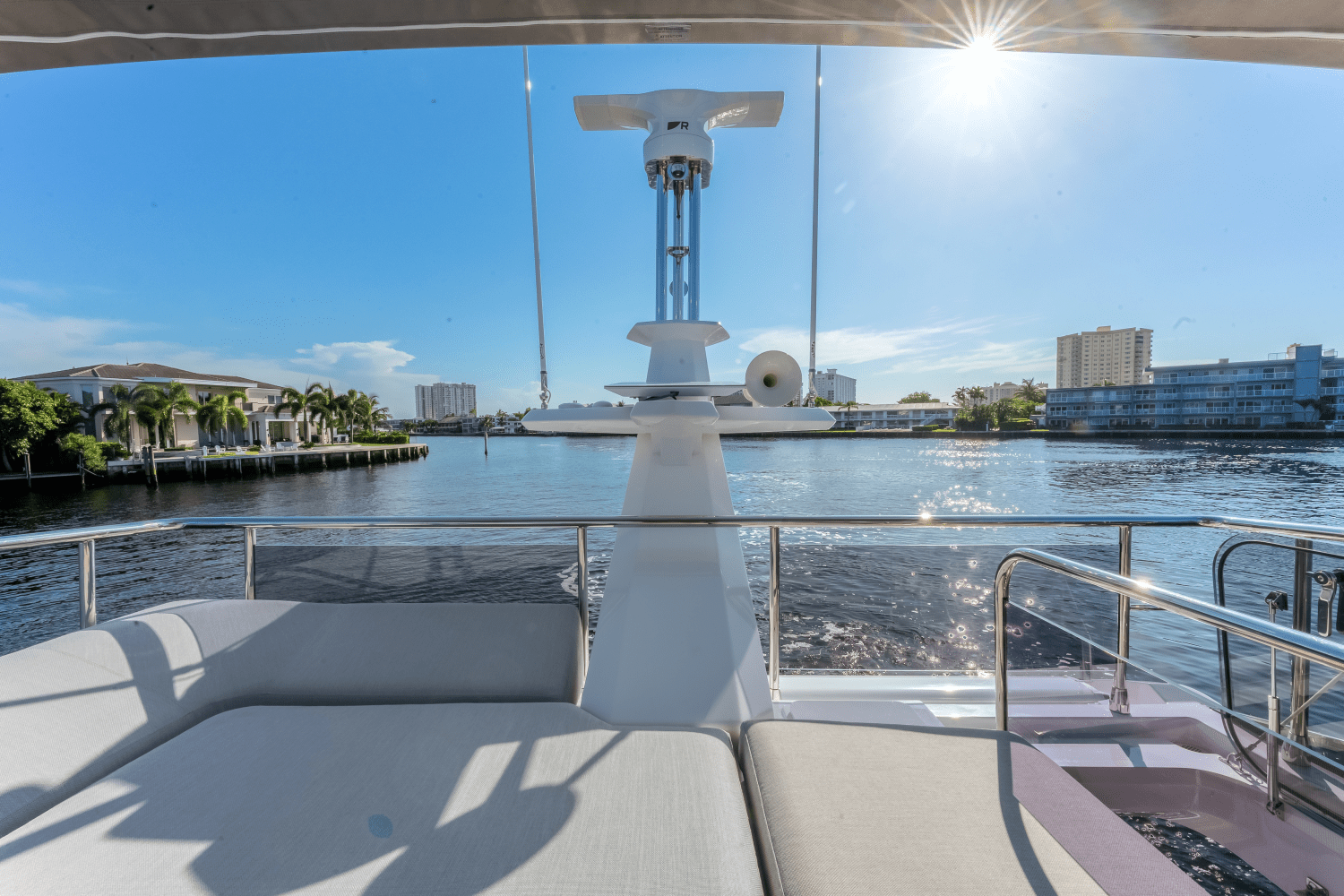 Slide: The Image of Azimut S6 2025 - 34