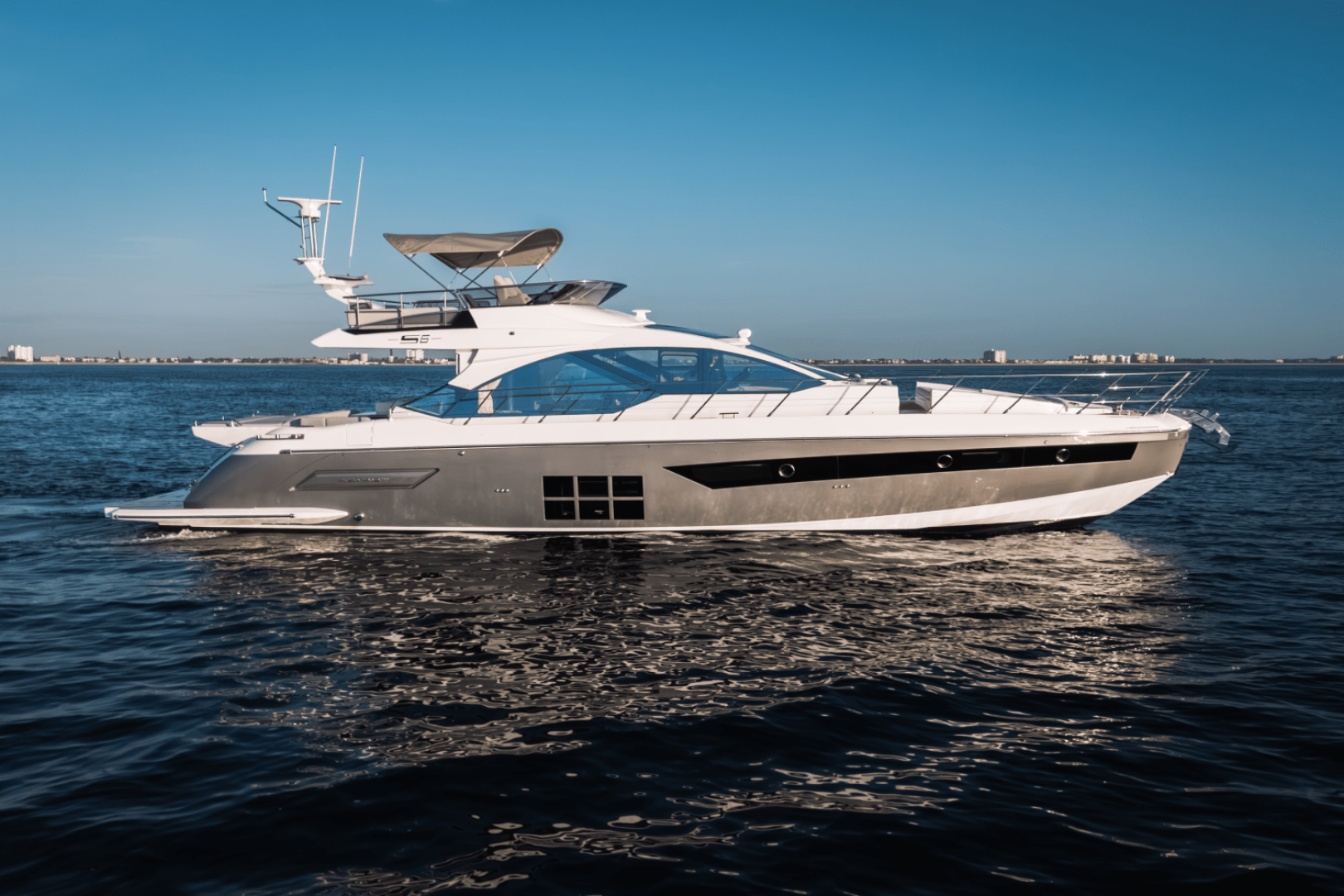 Slide: The Image of Azimut S6 2025 - 4592516