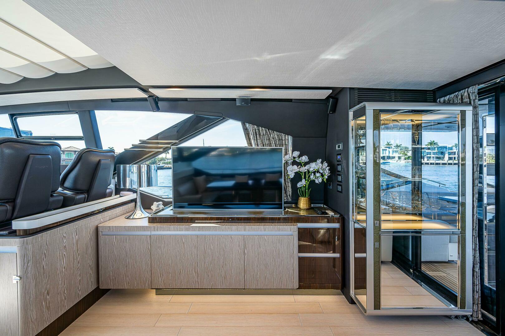 Slide: The Image of Azimut S7 2019 - 4997193