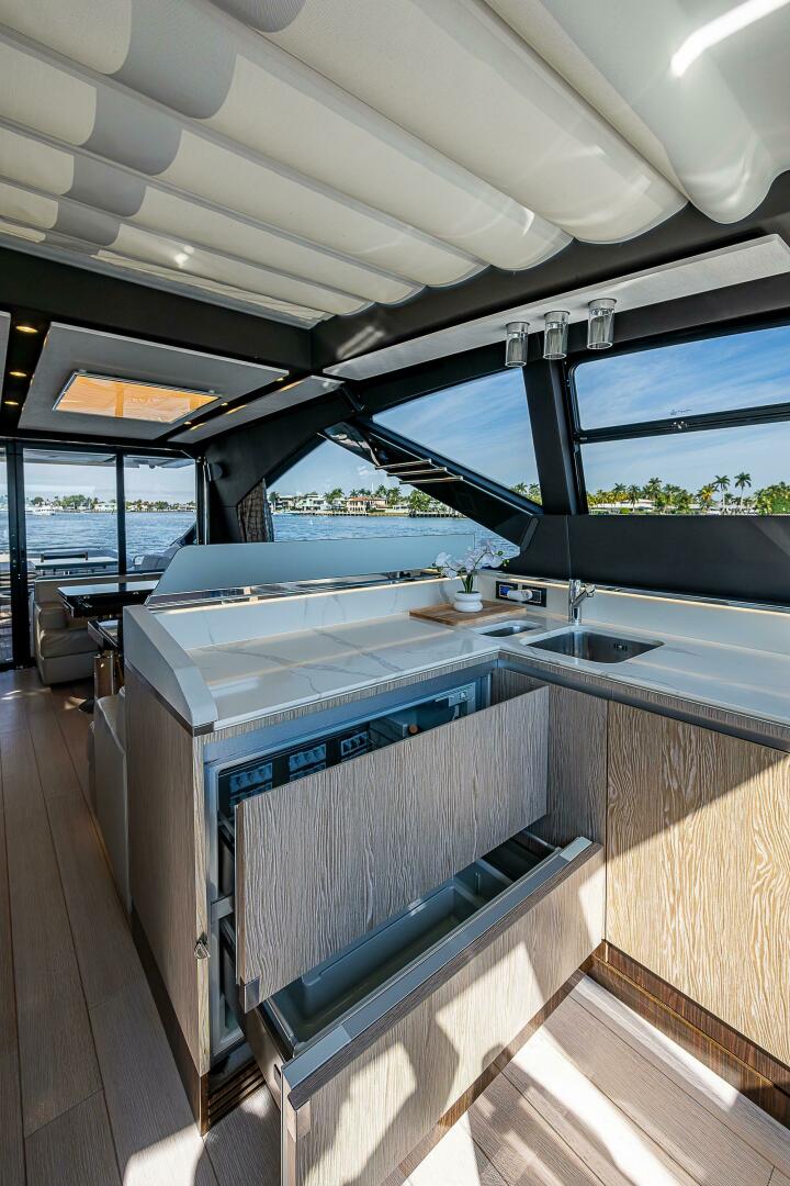 Slide: The Image of Azimut S7 2019 - 4997195