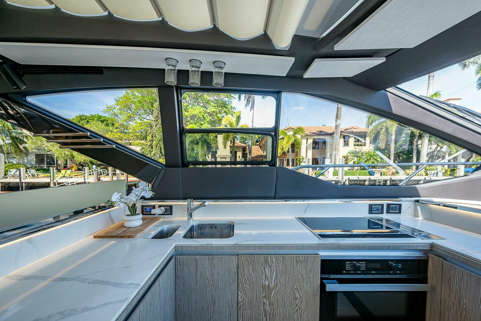 Slide: The Image of Azimut S7 2019 - 4997199
