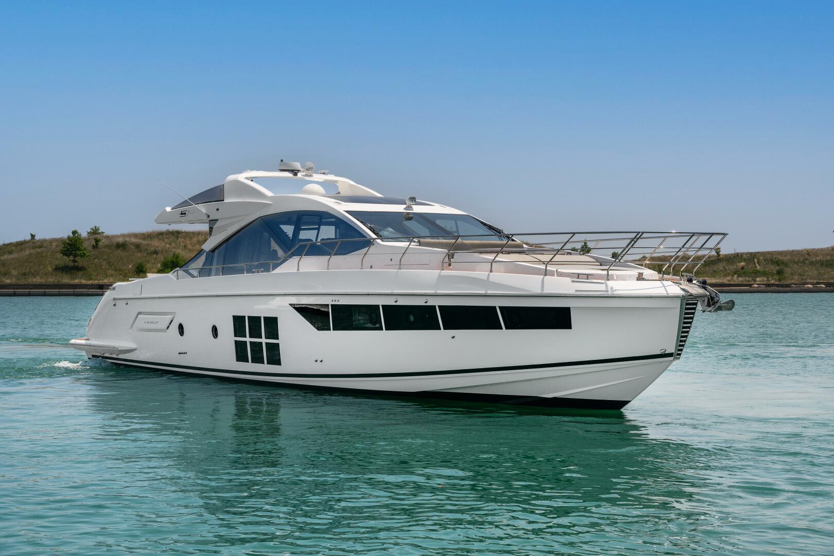 Slide: The Image of Azimut S7 2019 - 5411749