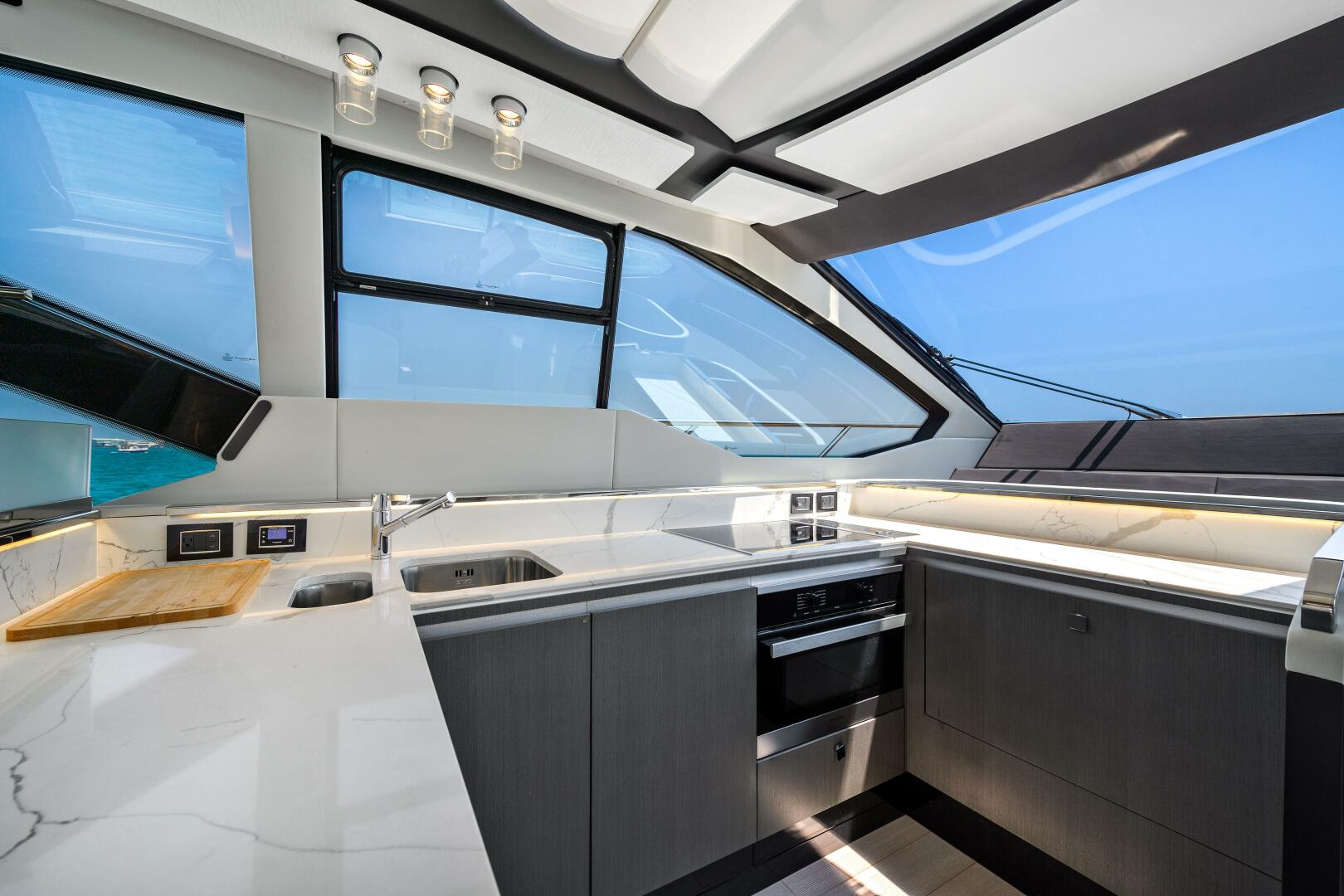 Slide: The Image of Azimut S7 2019 - 5411802