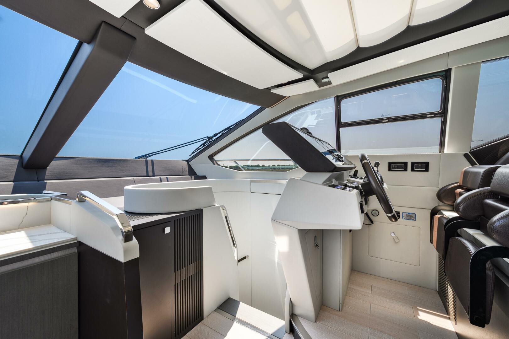 Slide: The Image of Azimut S7 2019 - 5411804
