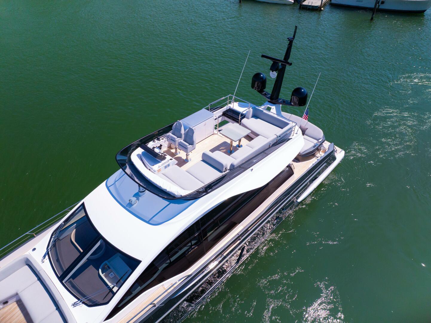 Slide: The Image of Azimut S7 For Sale - SECOND CHANCE - 5416505