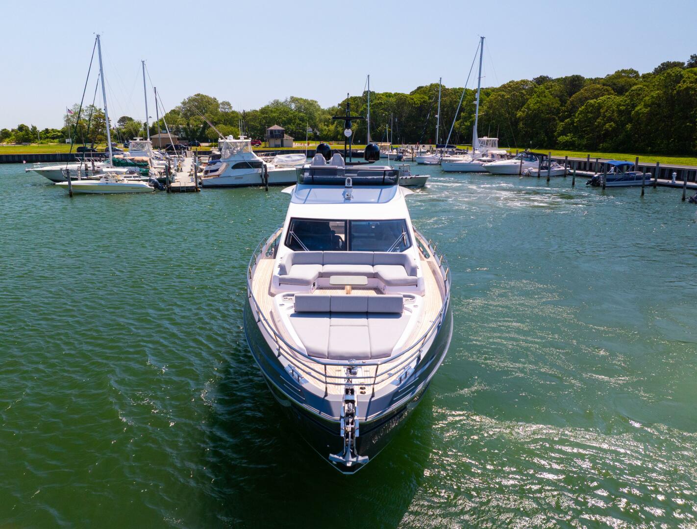 Slide: The Image of Azimut S7 For Sale - SECOND CHANCE - 5416513