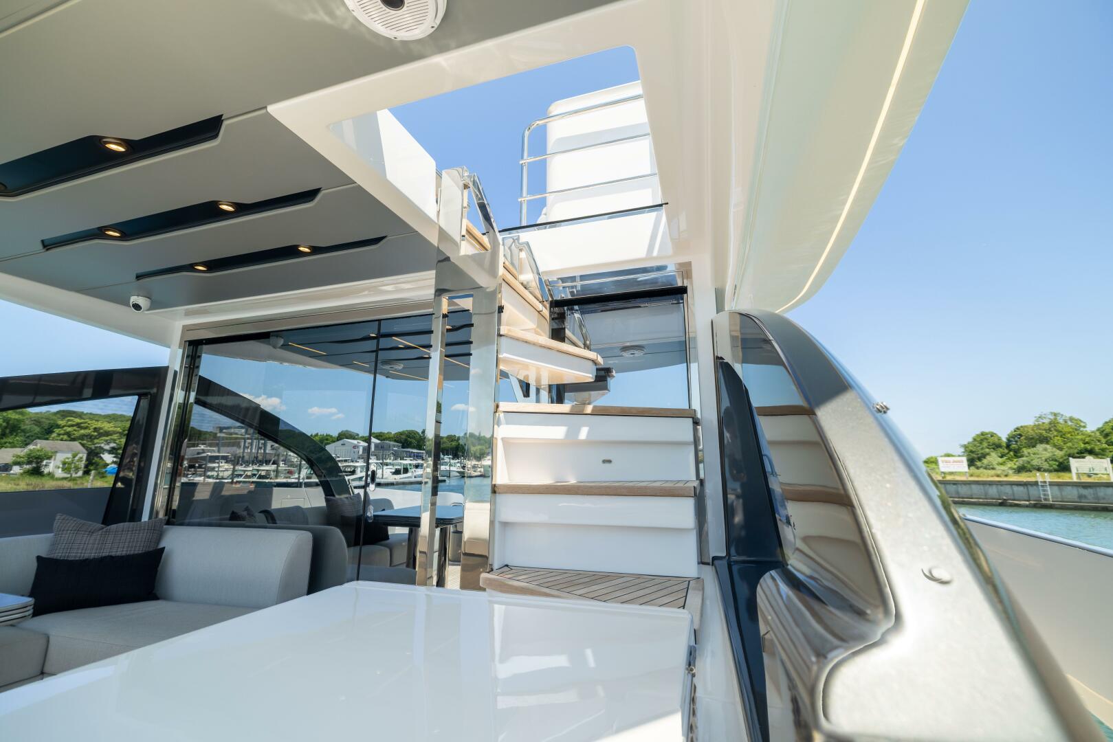 Slide: The Image of Azimut S7 For Sale - SECOND CHANCE - 5416544