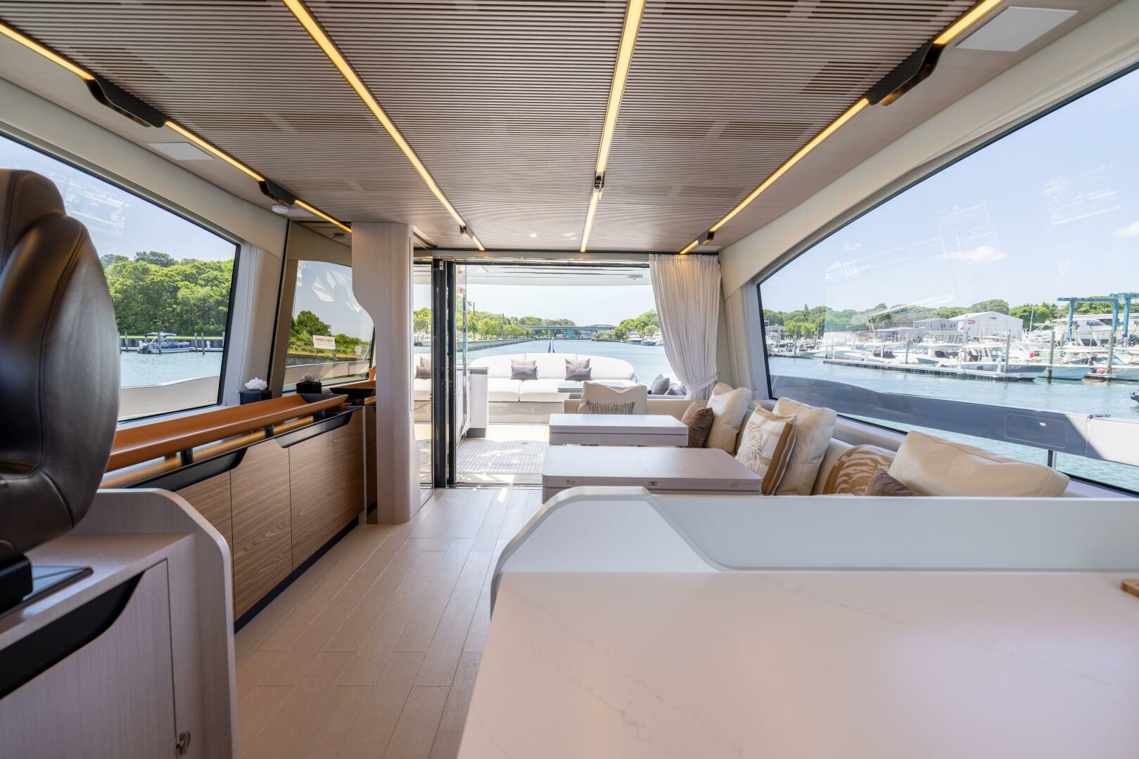 Slide: The Image of Azimut S7 For Sale - SECOND CHANCE - 5416562