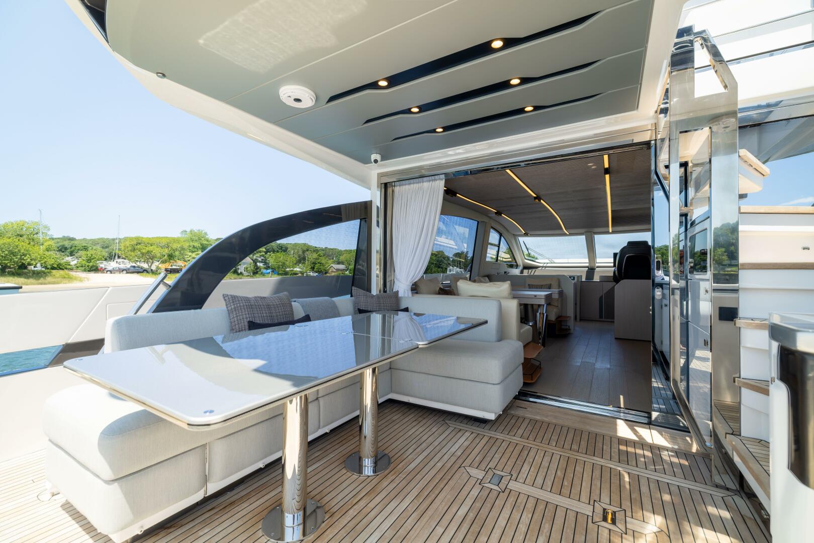 Slide: The Image of Azimut S7 For Sale - SECOND CHANCE - 5416565