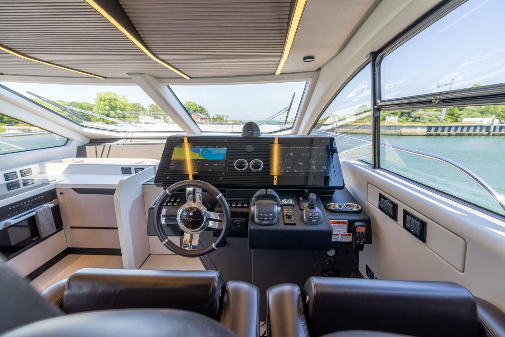 Slide: The Image of Azimut S7 For Sale - SECOND CHANCE - 5416576