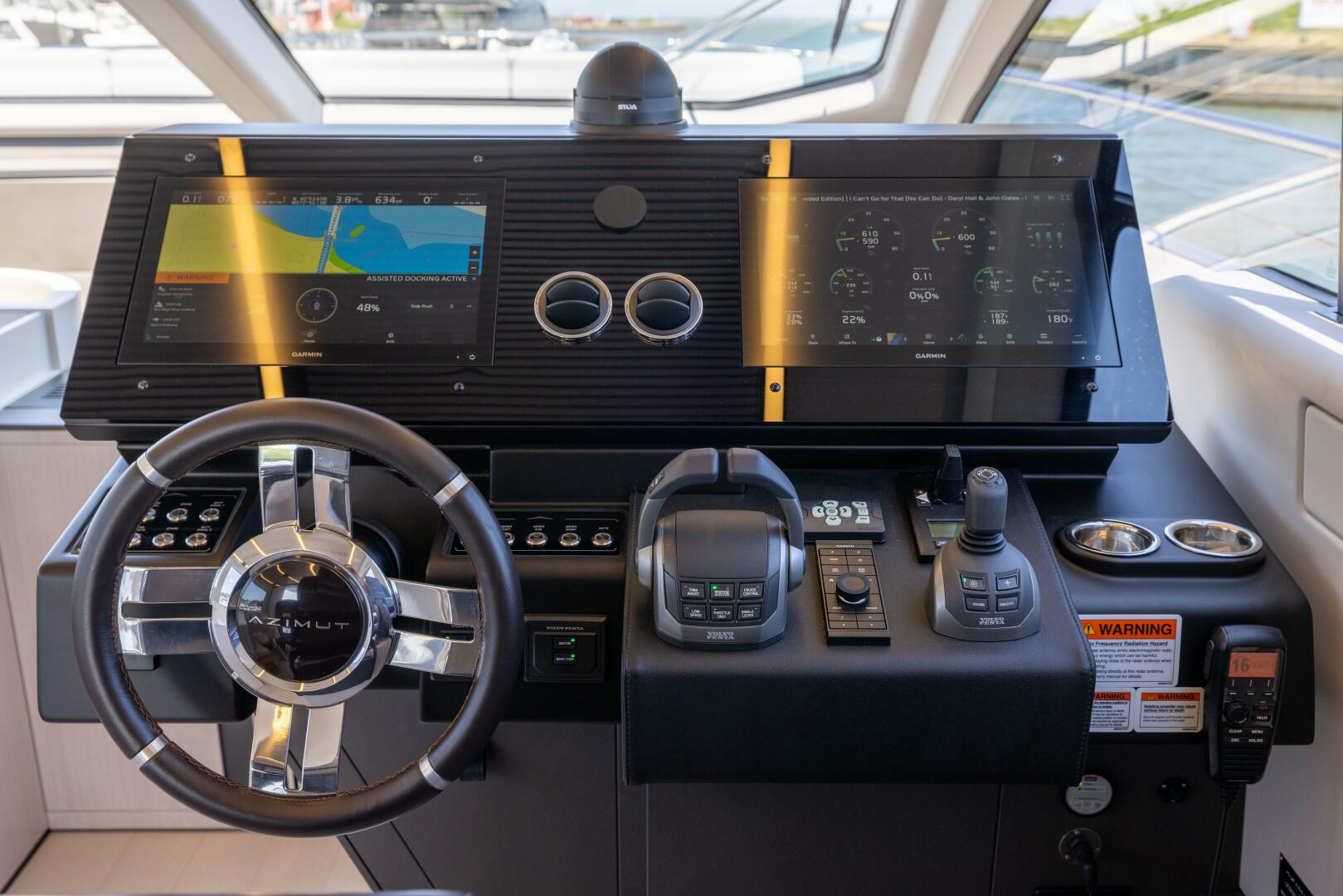 Slide: The Image of Azimut S7 For Sale - SECOND CHANCE - 5416577