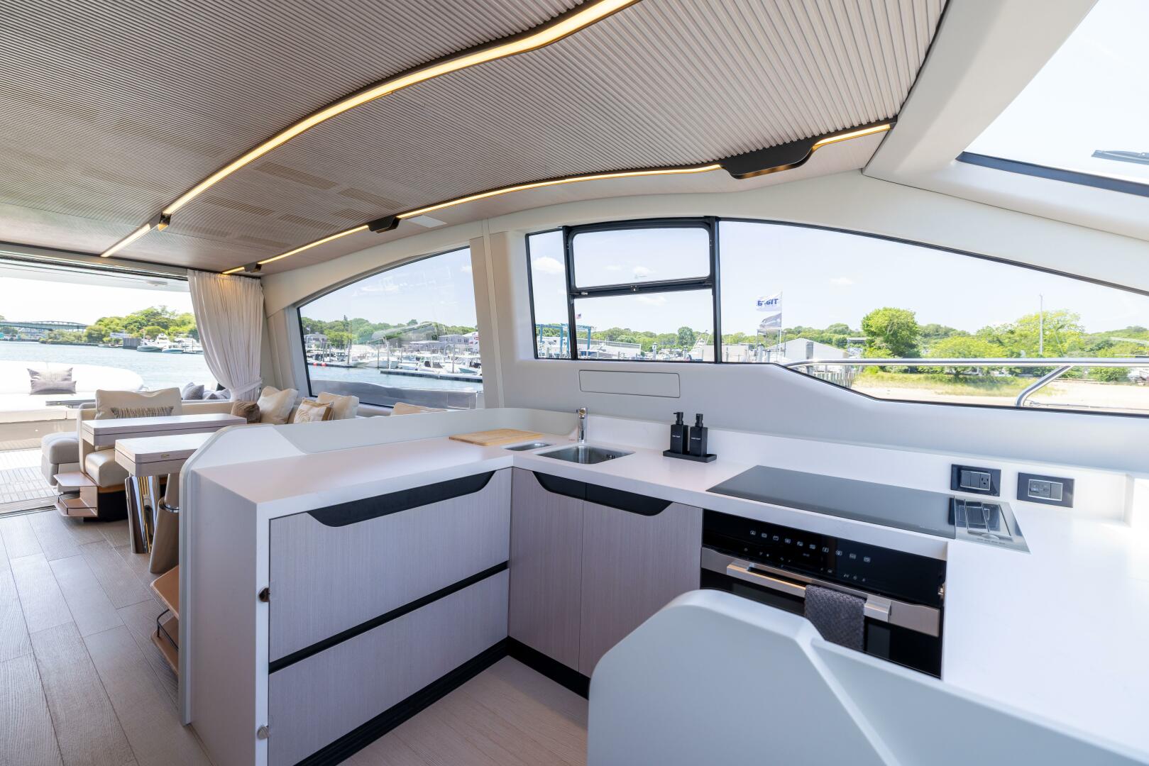 Slide: The Image of Azimut S7 For Sale - SECOND CHANCE - 5416580