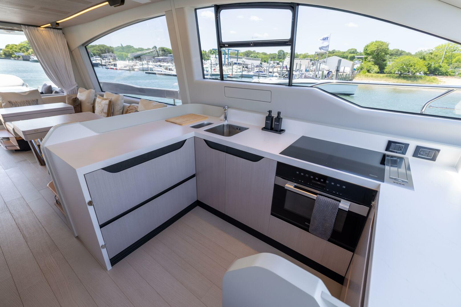 Slide: The Image of Azimut S7 For Sale - SECOND CHANCE - 5416581