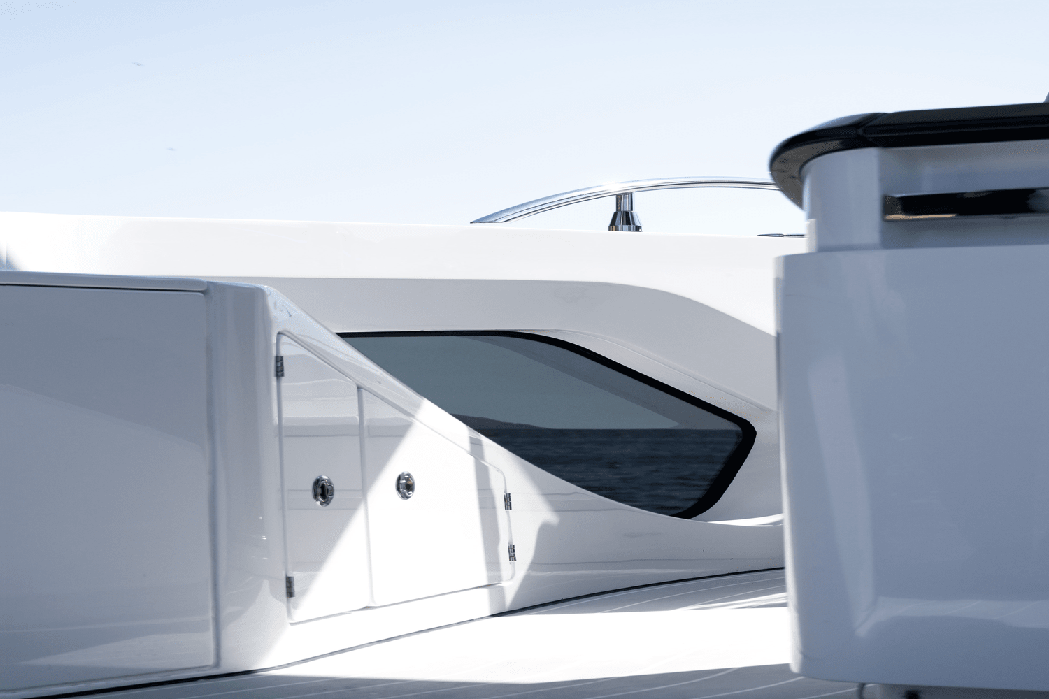 Slide: The Image of Azimut Verve 42 2024 - 10