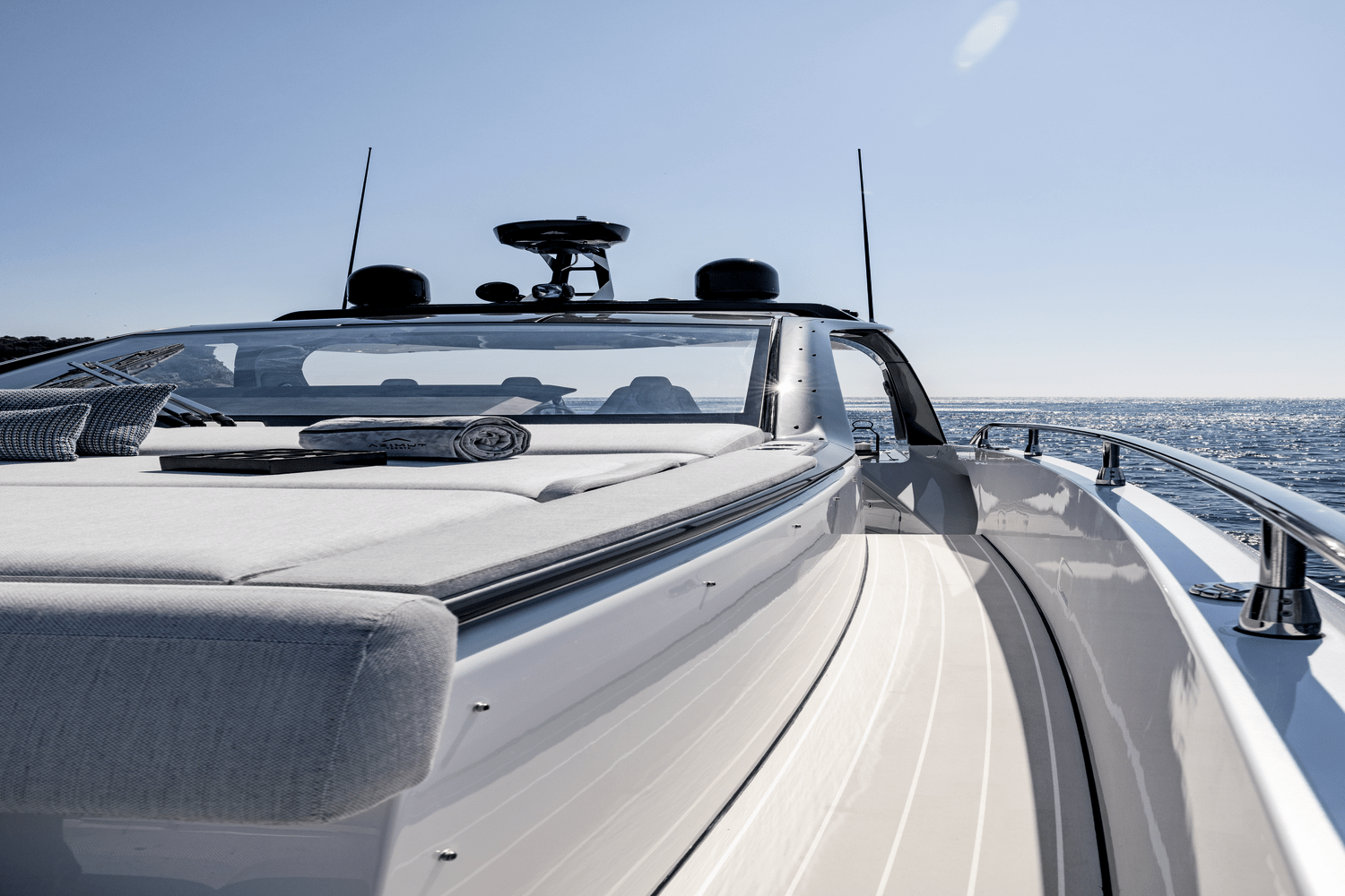 Slide: The Image of Azimut Verve 42 2024 - 23