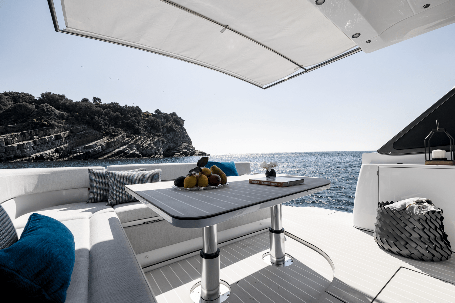 Slide: The Image of Azimut Verve 42 2024 - 5