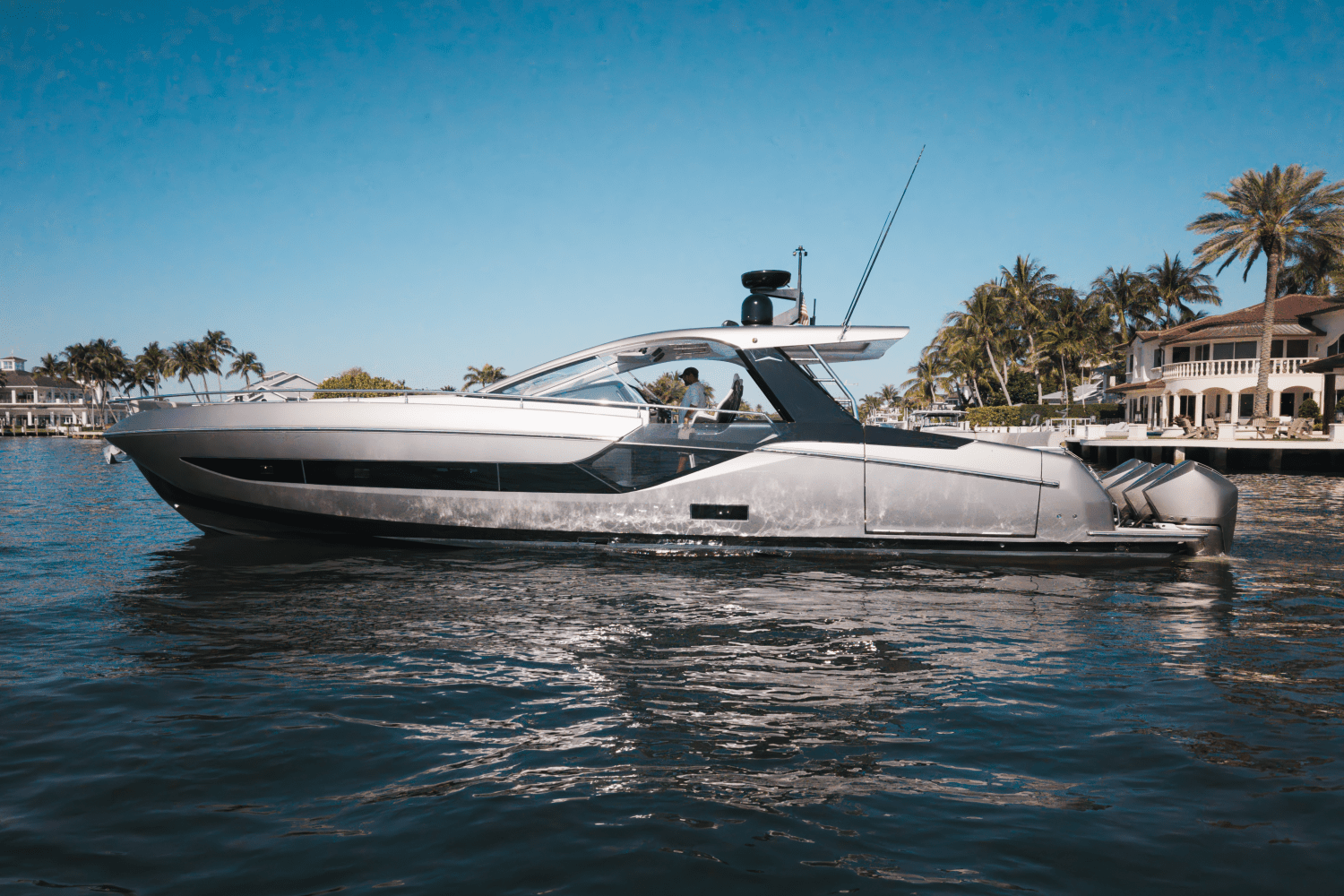 Slide: The Image of Azimut Verve 47 2021 - 1