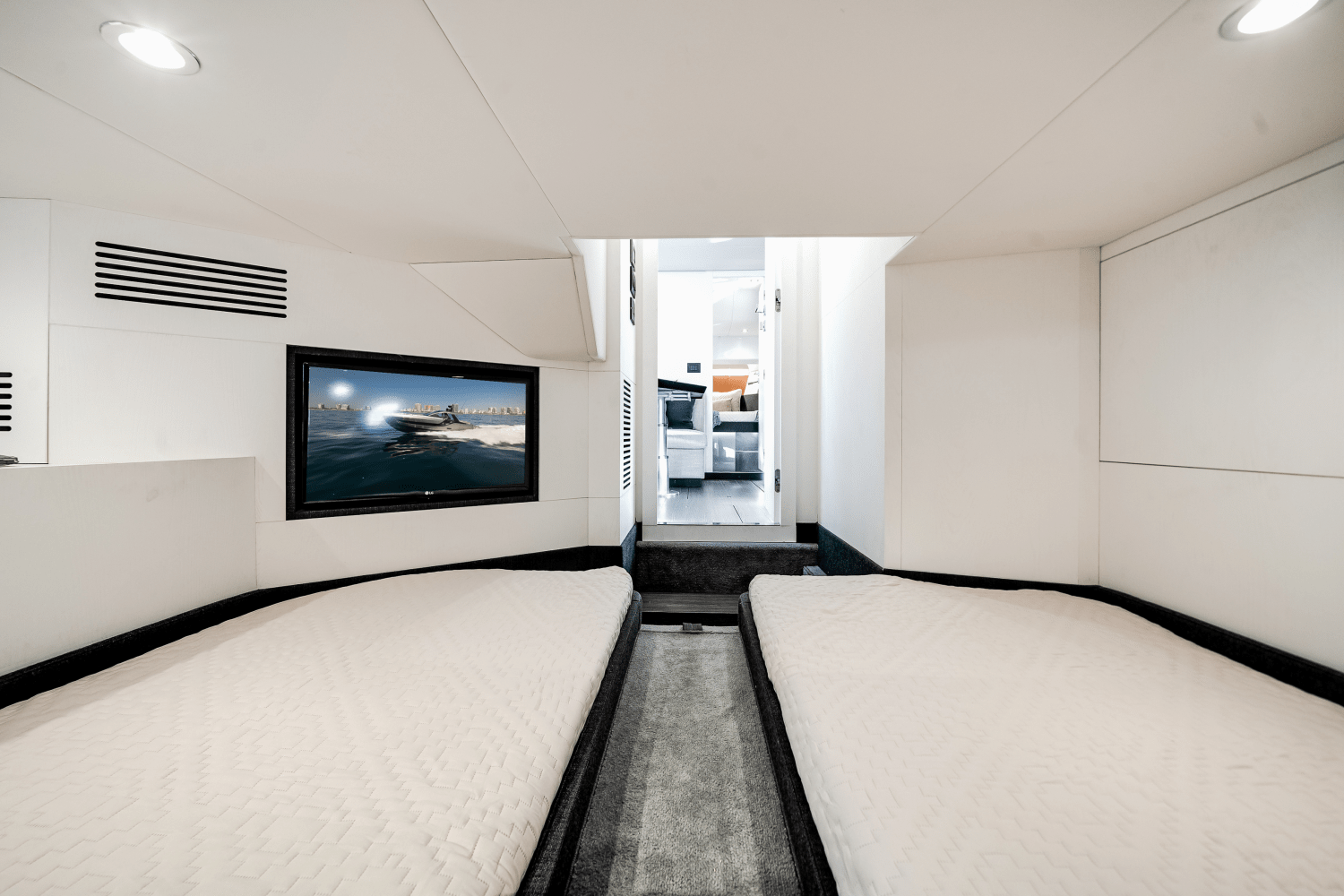Slide: The Image of Azimut Verve 47 2021 - 37