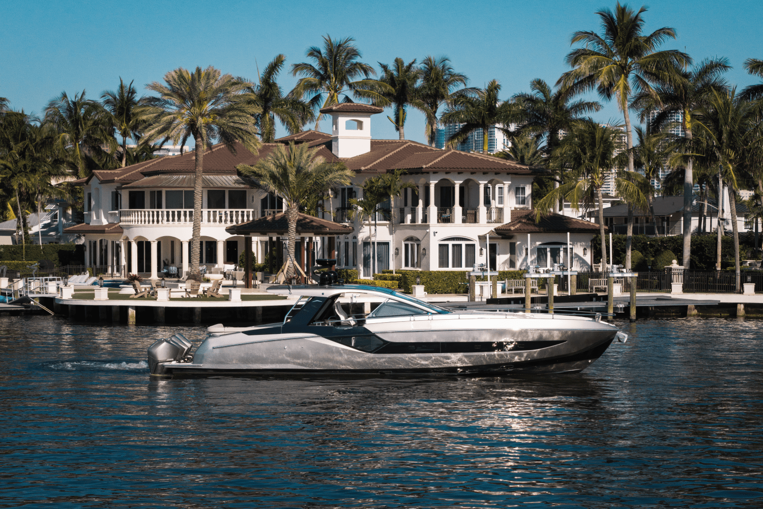 Slide: The Image of Azimut Verve 47 2021 - 4