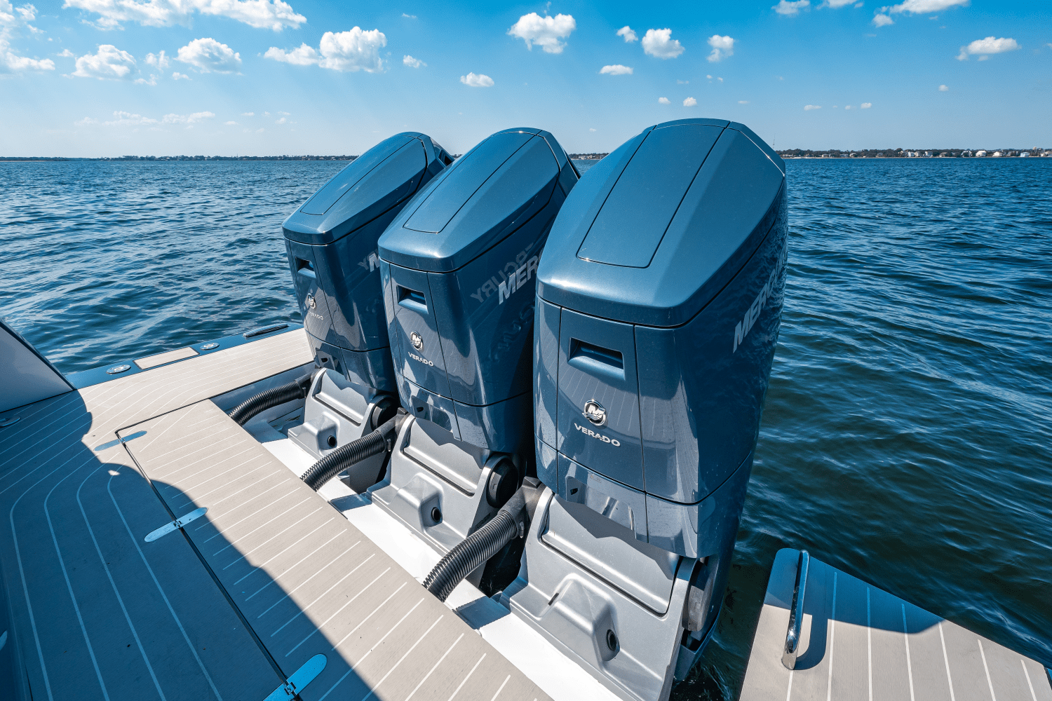 Slide: The Image of Azimut Verve 48 2024 - 20