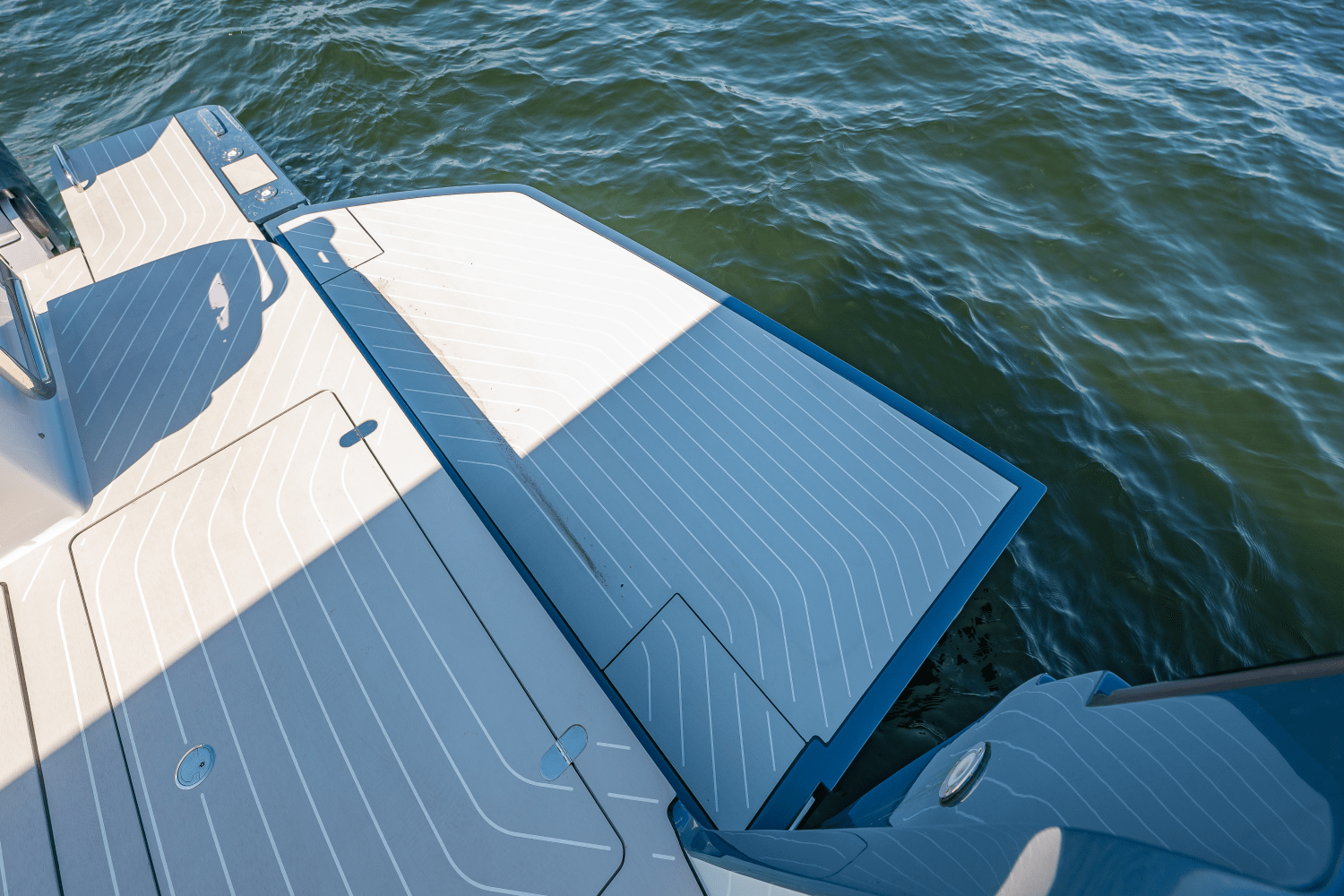 Slide: The Image of Azimut Verve 48 2024 - 24