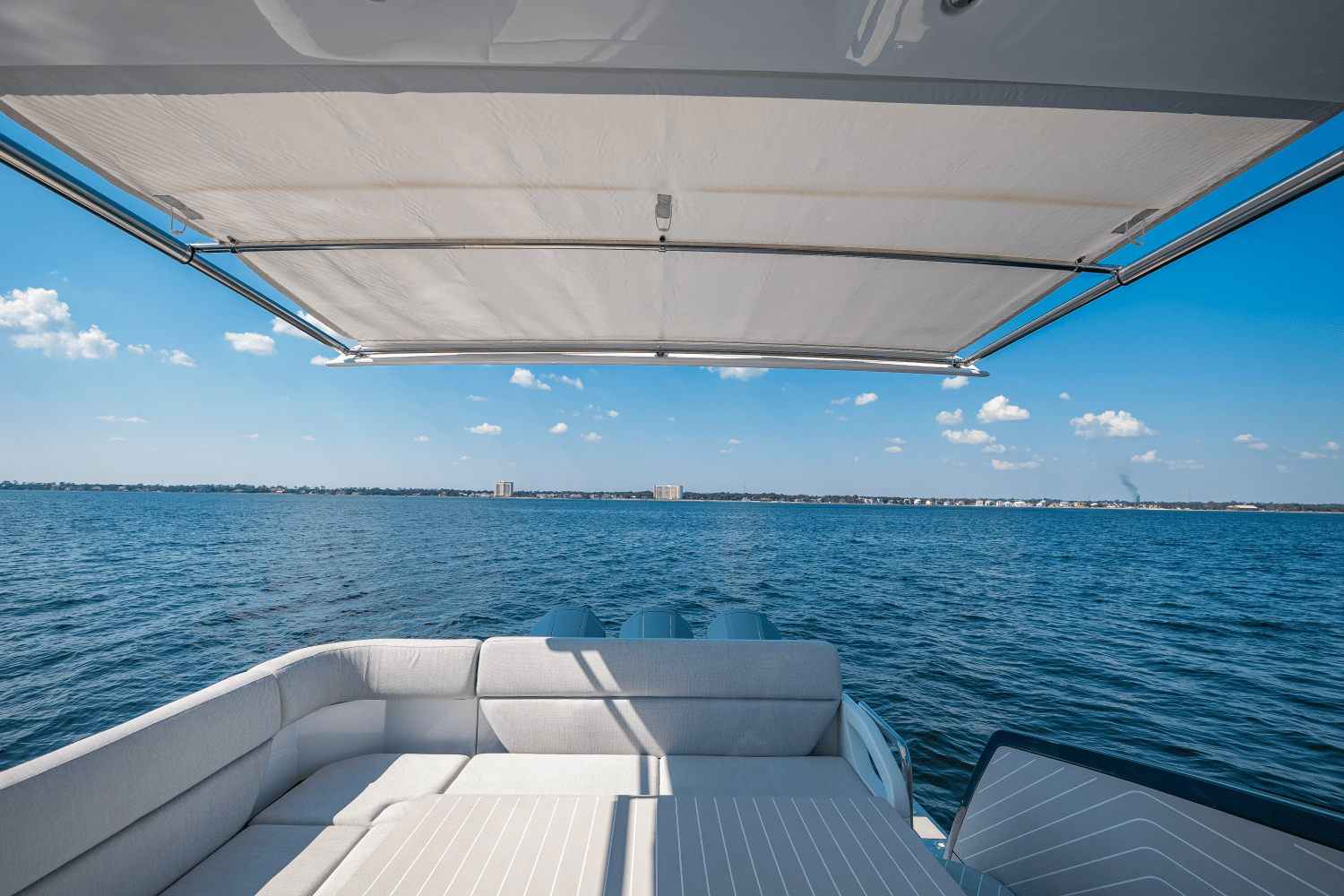 Slide: The Image of Azimut Verve 48 2024 - 26