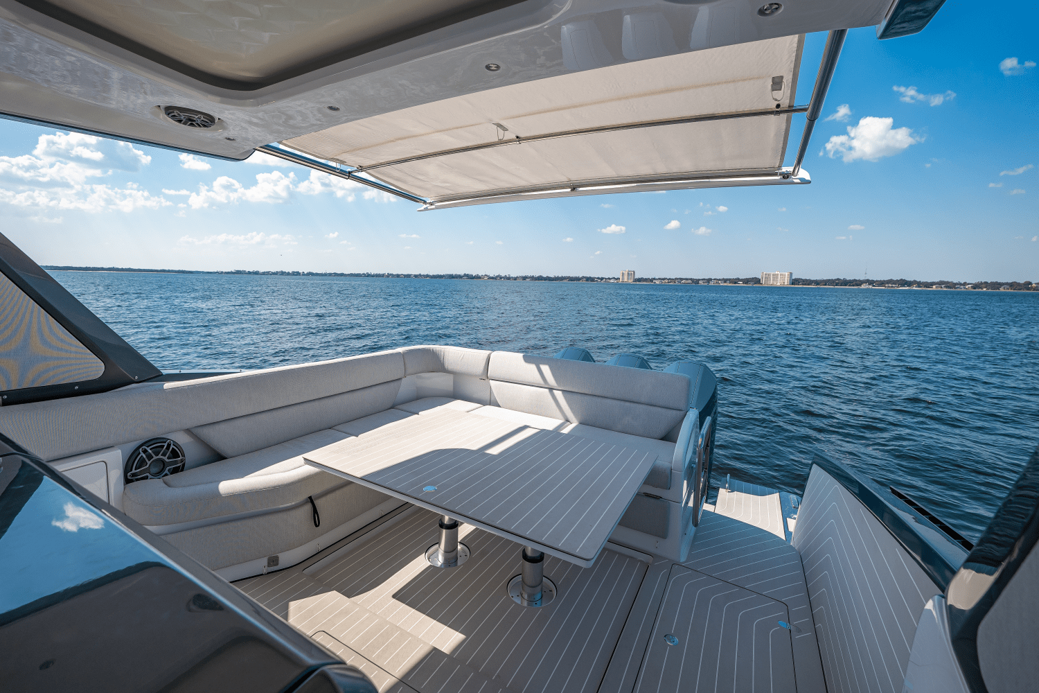 Slide: The Image of Azimut Verve 48 2024 - 29