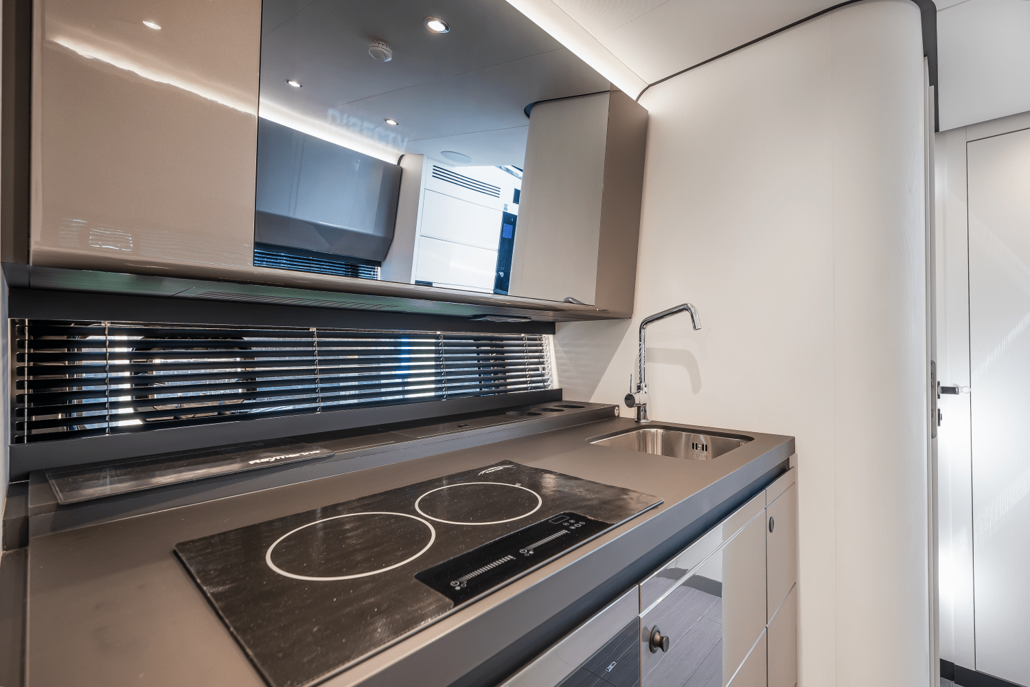 Slide: The Image of Azimut Verve 48 2024 - 62