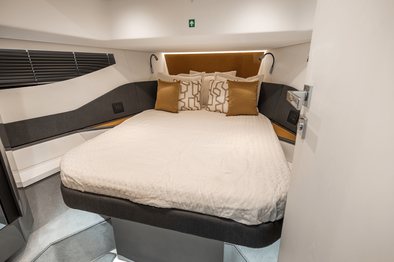 Slide: The Image of Azimut Verve 48 2024 - 66