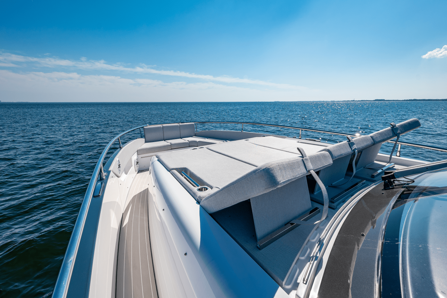 Slide: The Image of Azimut Verve 48 2024 - 71