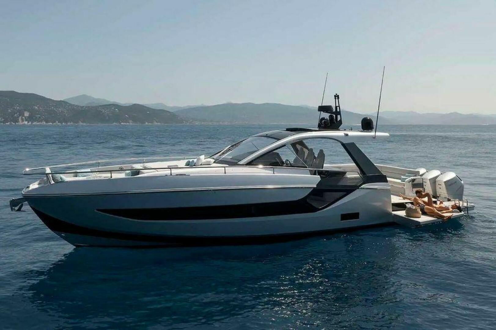 Slide: The Image of Azimut Verve 48 2025 - 5555921