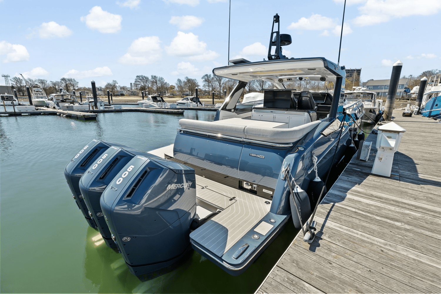 Slide: The Image of Azimut Verve 48 2025 - 4