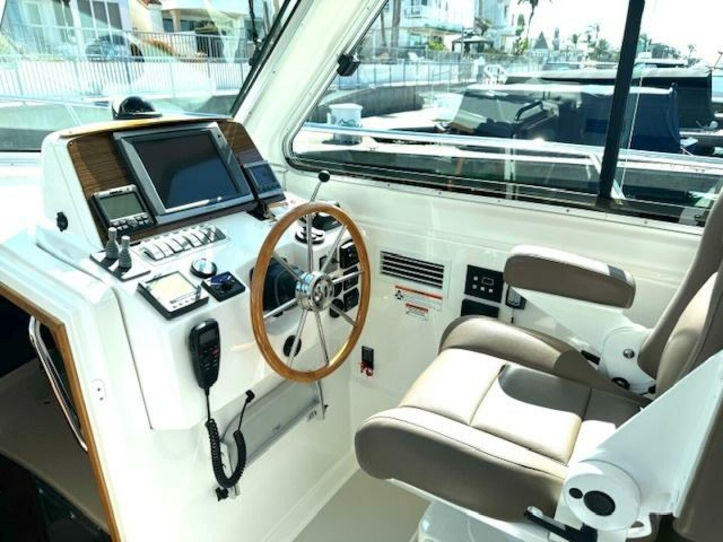 Slide: The Image of 2011 Back Cove 30 Express - BON TEMPS - 11