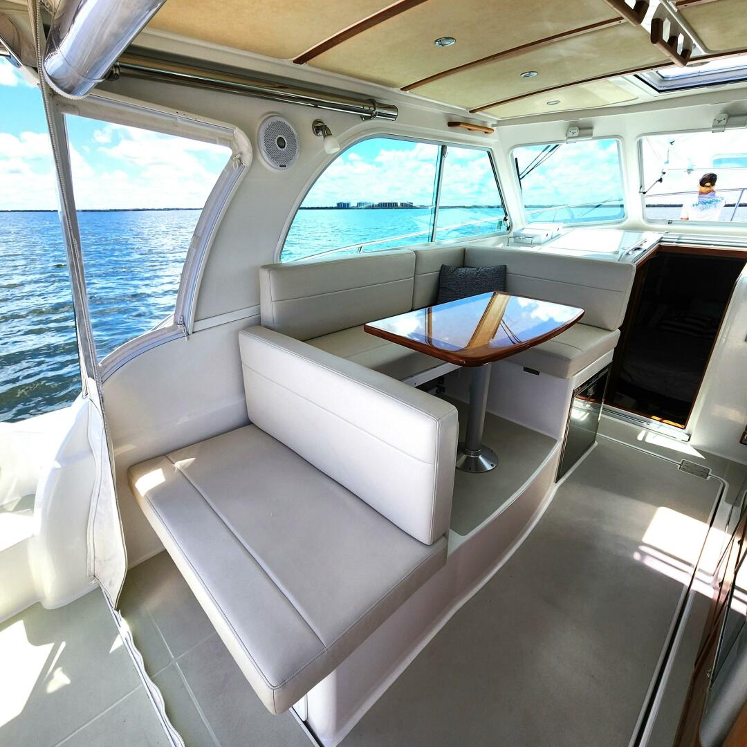 Slide: The Image of Back Cove 34O 2020 - 5428560