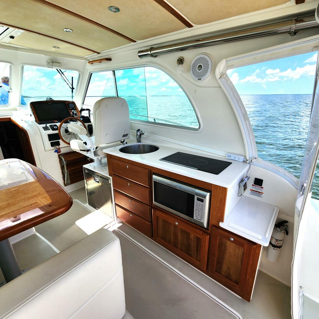 Slide: The Image of Back Cove 34O 2020 - 5428561