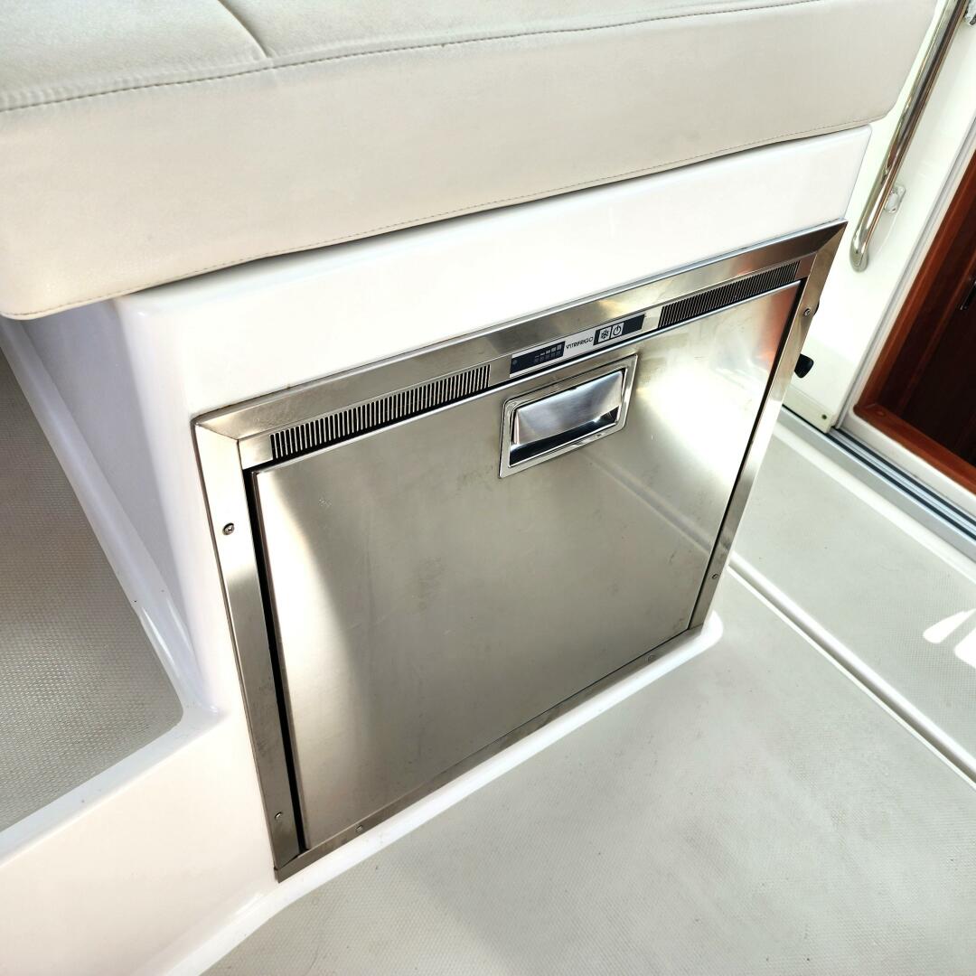 Slide: The Image of Back Cove 34O 2020 - 5428564