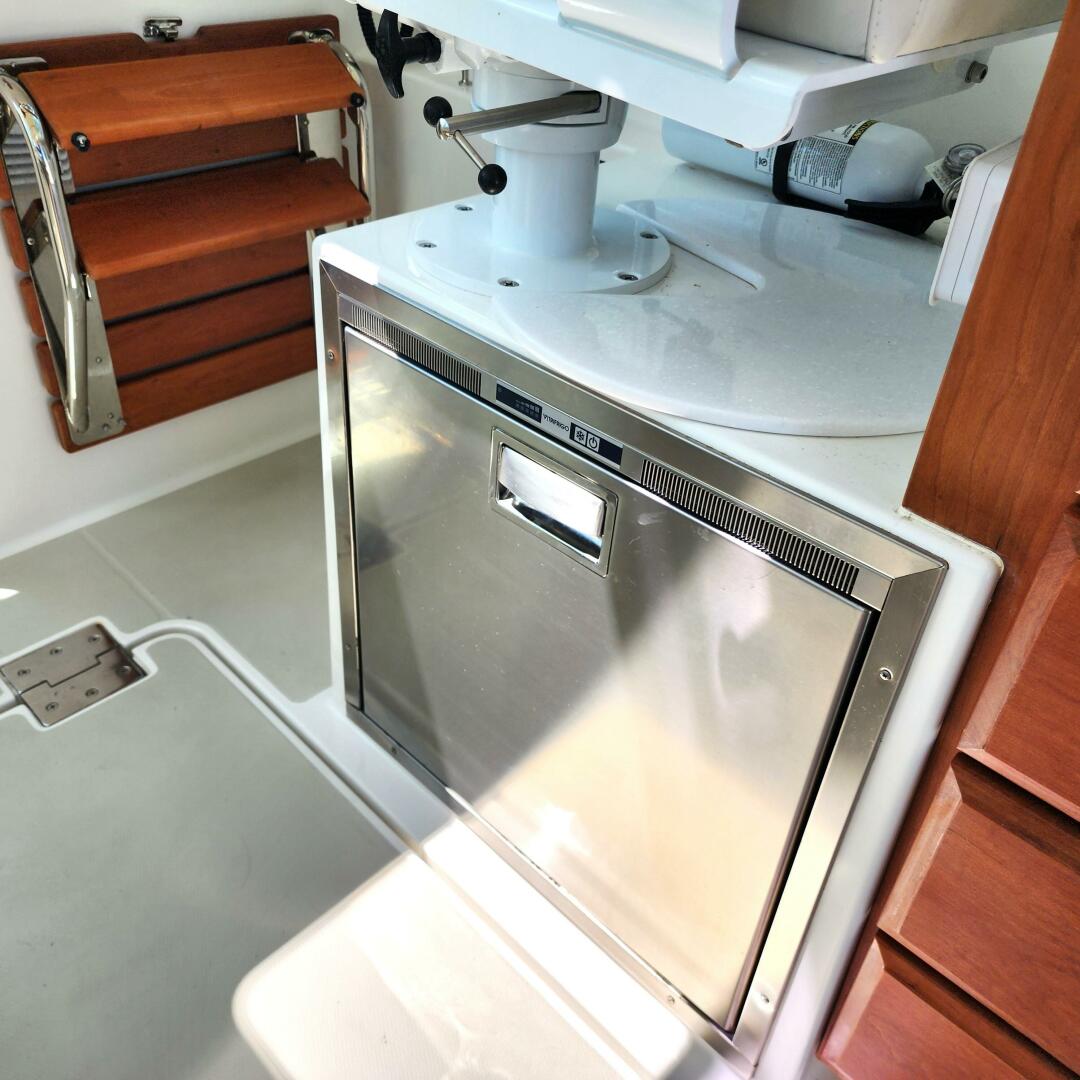 Slide: The Image of Back Cove 34O 2020 - 5428565