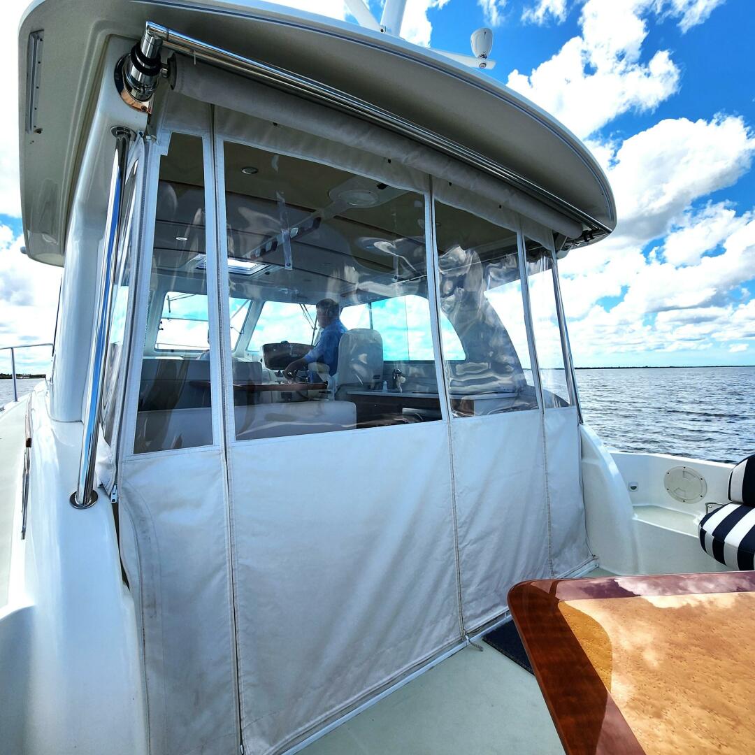 Slide: The Image of Back Cove 34O 2020 - 5428600