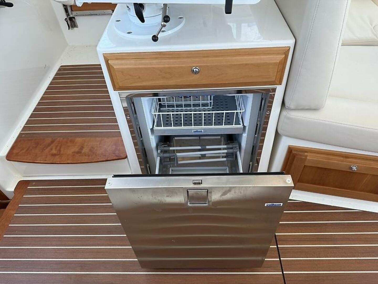 Slide: The Image of 0005224947 - 5441486