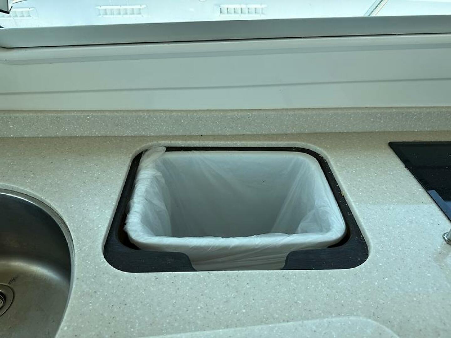 Slide: The Image of 0005225044 - 5441493