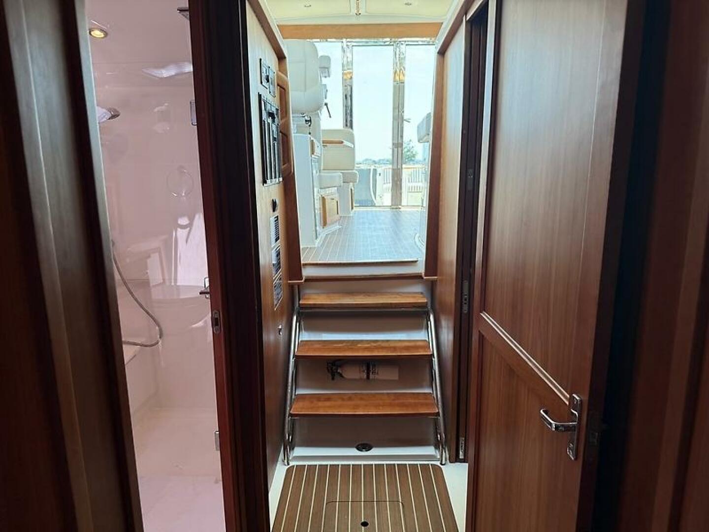 Slide: The Image of 0005224748 - 5441498